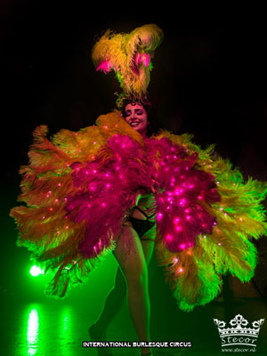 Miss Anne Thropy at the International Burlesque Circus Burlypicks Netherlands - the Dutch edition