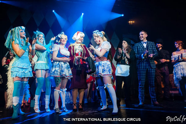 Best Dressed Contest at the International Burlesque Circus Burlypicks Netherlands - the Dutch edition