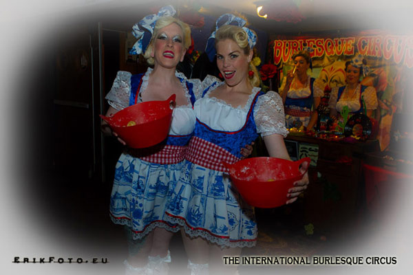 lovely candygirls at the International Burlesque Circus Burlypicks Netherlands - the Dutch edition