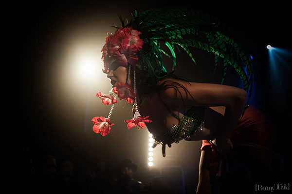 ⁮yuri Gei at the Burlypicks edition of the International Burlesque Circus