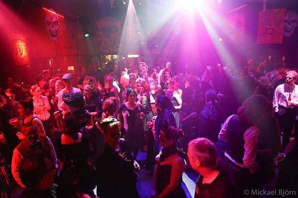 the dancefloor at the Los Muertos Halloween edition of the International Burlesque Circus