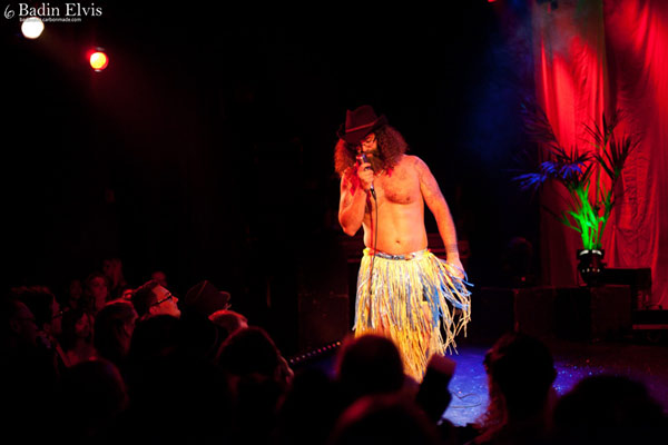 The International Burlesque Circus the 2nd edition 3 September 2011 - Tiki - Mr Weird Beard