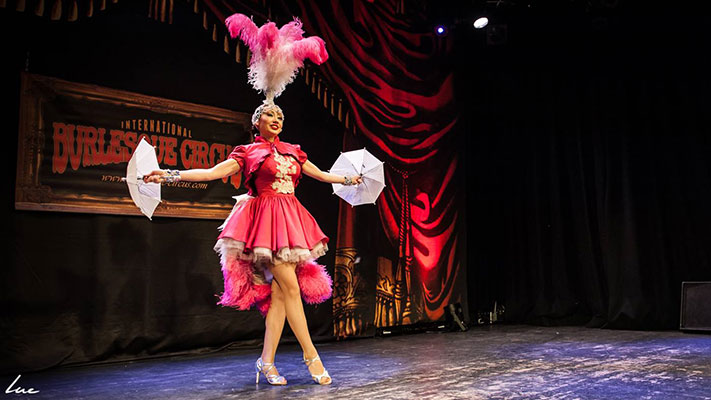 the Kings & Queens edition of the International Burlesque Circus at de Helling in Utrecht