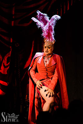 the Masquerade edition of the International Burlesque Circus at de Helling in Utrecht