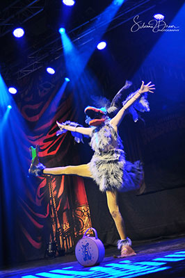 Fifi LaRoux at the Beastilicious Halloween edition of the International Burlesque Circus in Utrecht produced by Boudoir Noir
