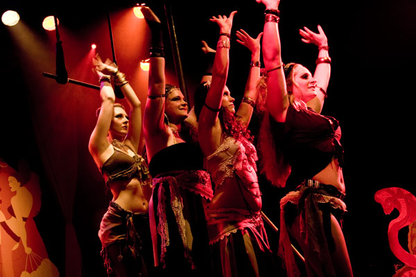 Liaison Céleste at the fortune teller at the Oriental edition of the International Burlesque Circus