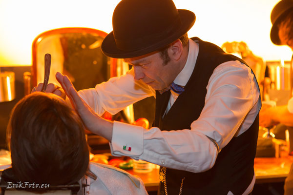 olschool barbershop at the International Burlesque Circus