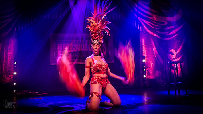 Boudoir Noir presents the International Burlesque Circus - the Birds of Paradise edition 2022 - burlesqueshow with Ruby Colibri