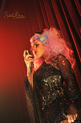 Xarah von den Vielenregen at the Beastilicious Halloween edition of the International Burlesque Circus in Utrecht produced by Boudoir Noir