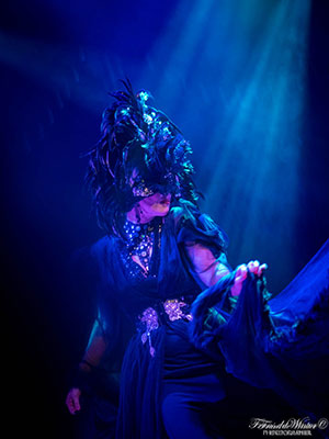 Masked burlesqueshow by Xarah von den Vielenregen at the Beastilicious Halloween edition of the International Burlesque Circus in Utrecht produced by Boudoir Noir